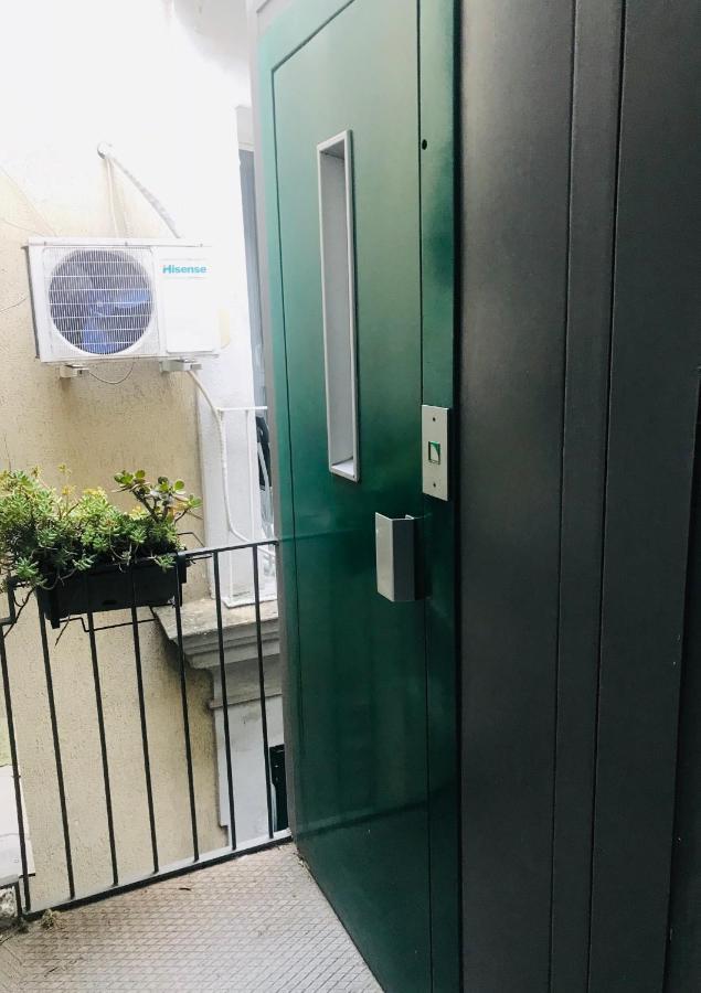 Vacanze Partenopee Napoli Exterior foto